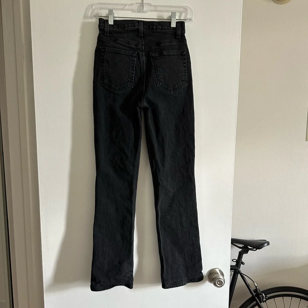 Reformation Jeans Denim Black Cindy Bootleg Jean in Erie Wash size 24 EUC - Picture 3 of 10